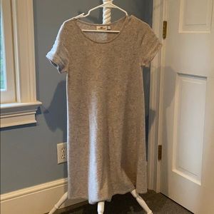 Vineyard Vines cashmere shift dress